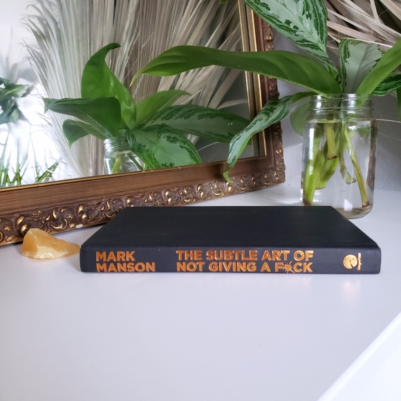 The Subtle Art of Not Giving a F*ck Hardcover Book - Picture 4 of 4